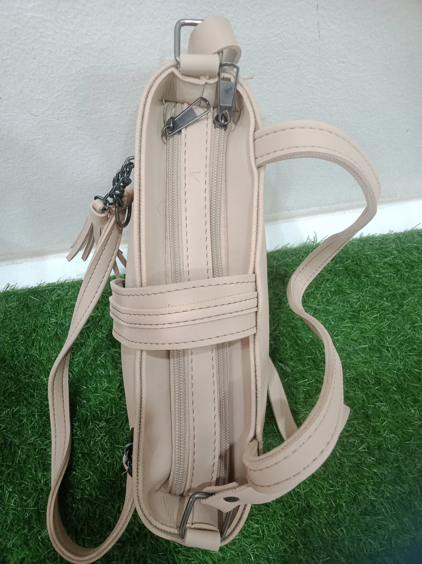 Hand bag