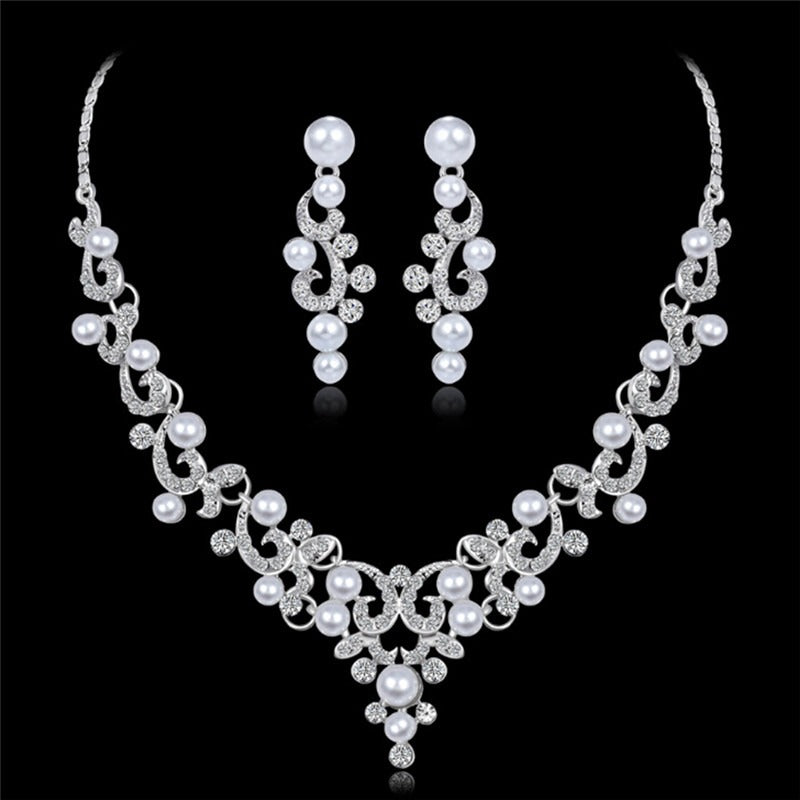 Fashion Rhinestone Faux Pearl Necklace