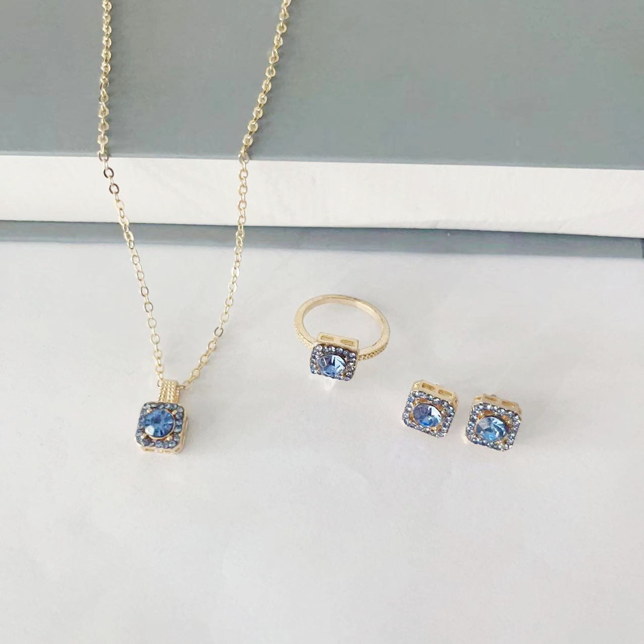 1PC Luxury Cube Jewelry Set